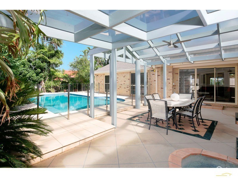 17 Adrian Street, Victoria Point QLD 4165