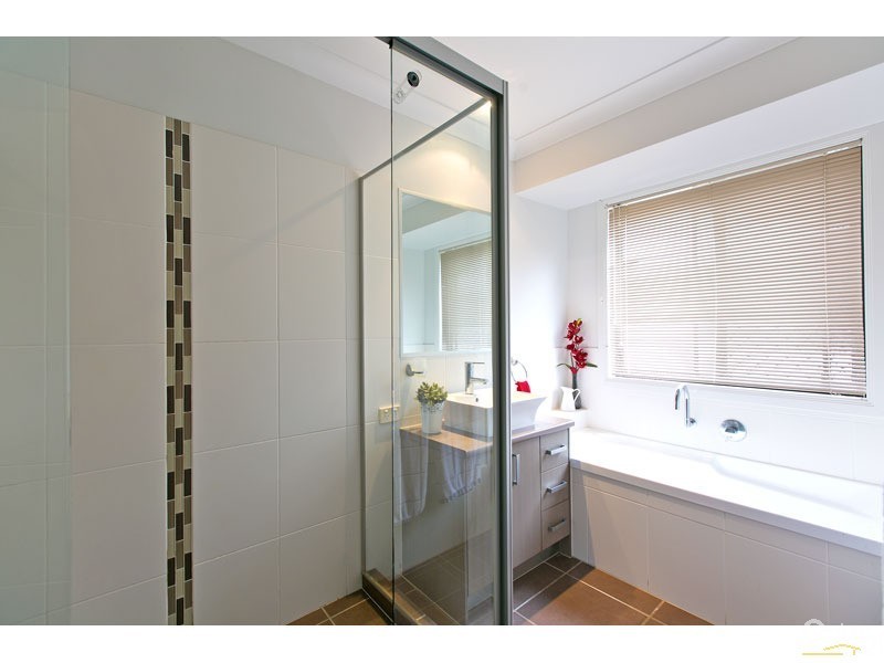 58 Ebony Crescent, Redland Bay QLD 4165