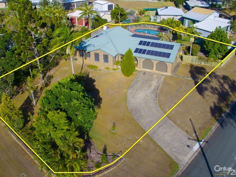 2 Banksia Street, Redland Bay QLD 4165
