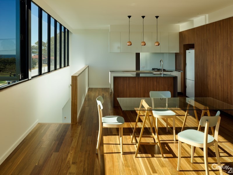 1 Baywalk Place, Thorneside QLD 4158