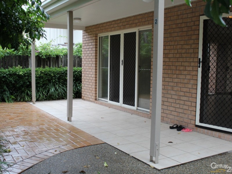 2/94 Bride Street, Wynnum QLD 4178