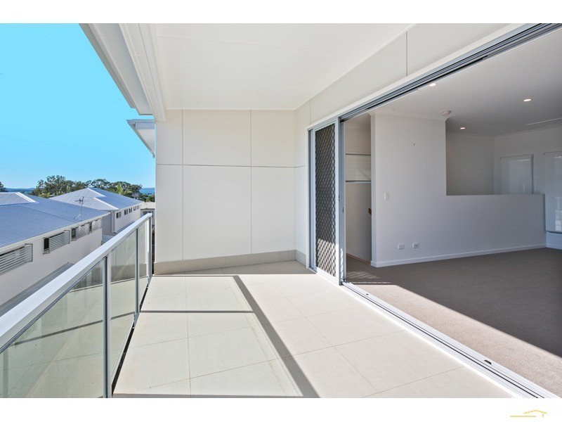 25-27 Passage Street, Cleveland QLD 4163