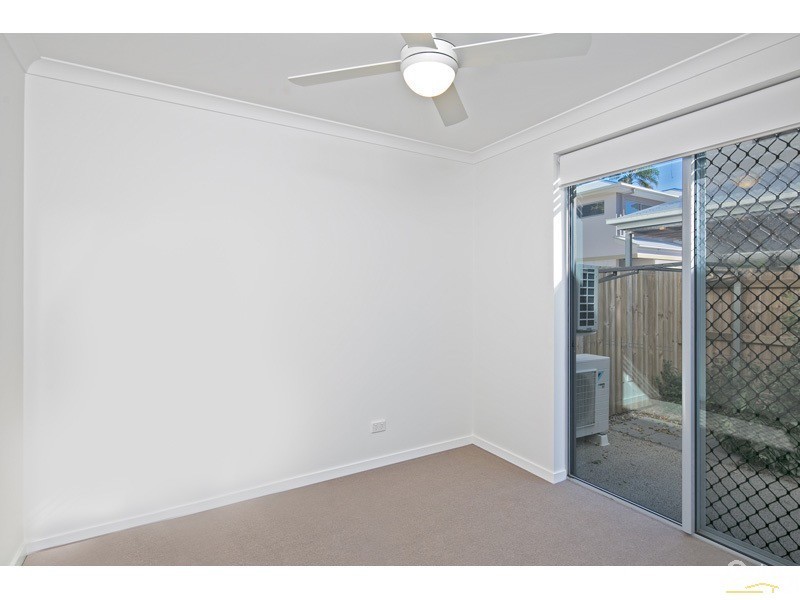 25-27 Passage Street, Cleveland QLD 4163