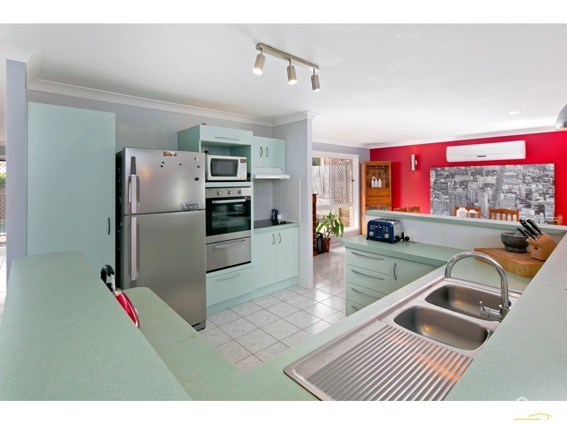 48 Abalone Crescent, Thornlands QLD 4164