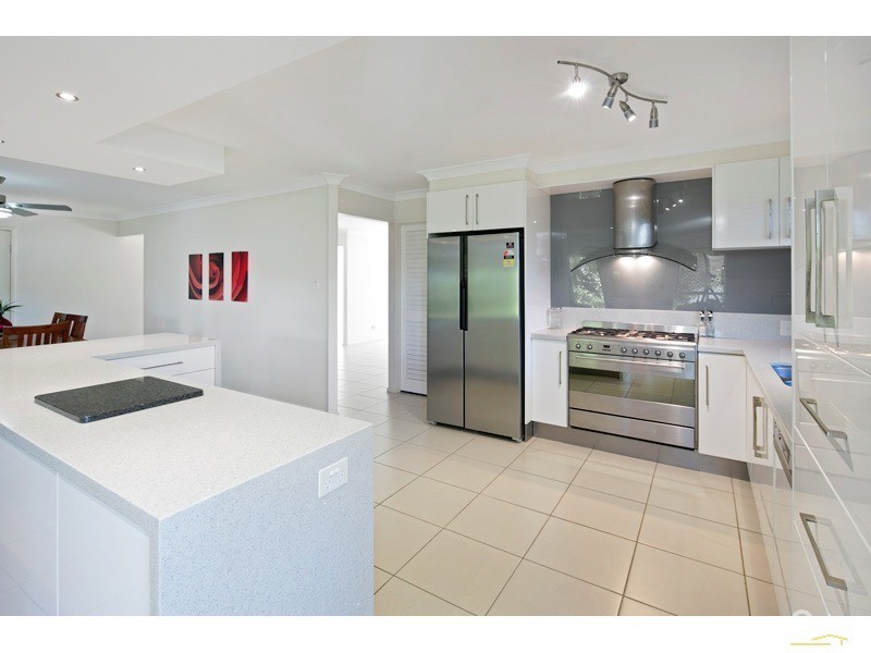 8 Laurel Court, Mount Cotton QLD 4165