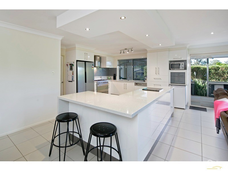 8 Laurel Court, Mount Cotton QLD 4165