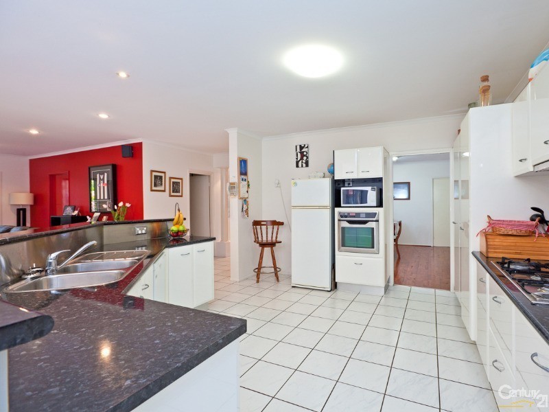 130  Colburn Avenue, Victoria Point QLD 4165