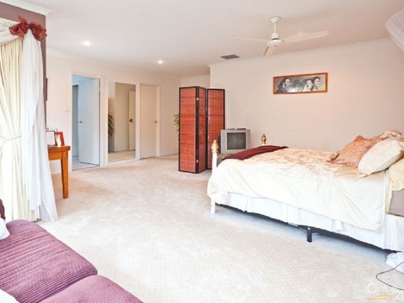 130  Colburn Avenue, Victoria Point QLD 4165