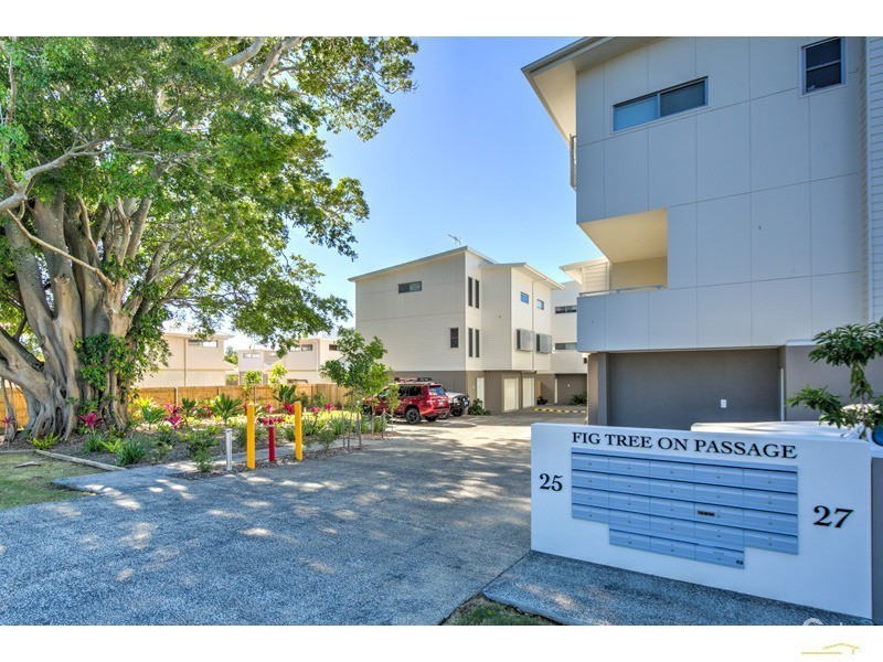 2/25 Passage Street, Cleveland QLD 4163