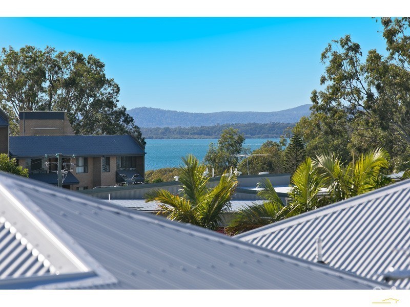 2/25 Passage Street, Cleveland QLD 4163