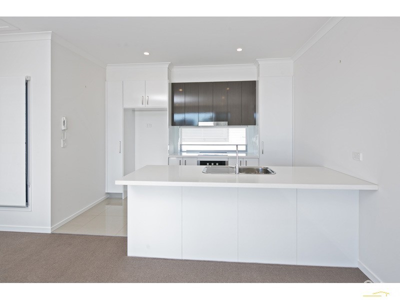 2/25 Passage Street, Cleveland QLD 4163