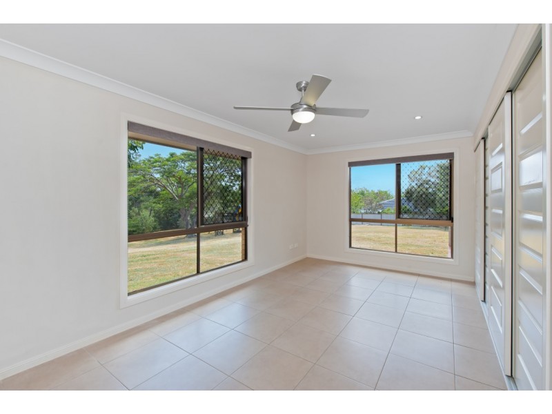 84 Dinwoodie Road, Thornlands QLD 4164