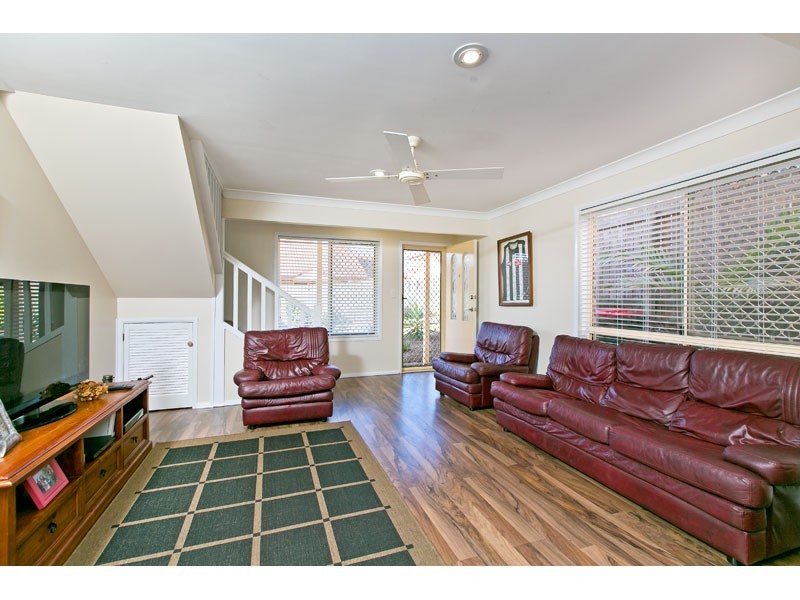 4/27 Daniells Street, Carina QLD 4152