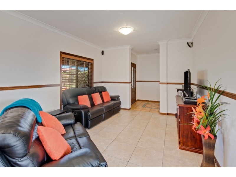 23 Grevillea St, Ormiston QLD 4160