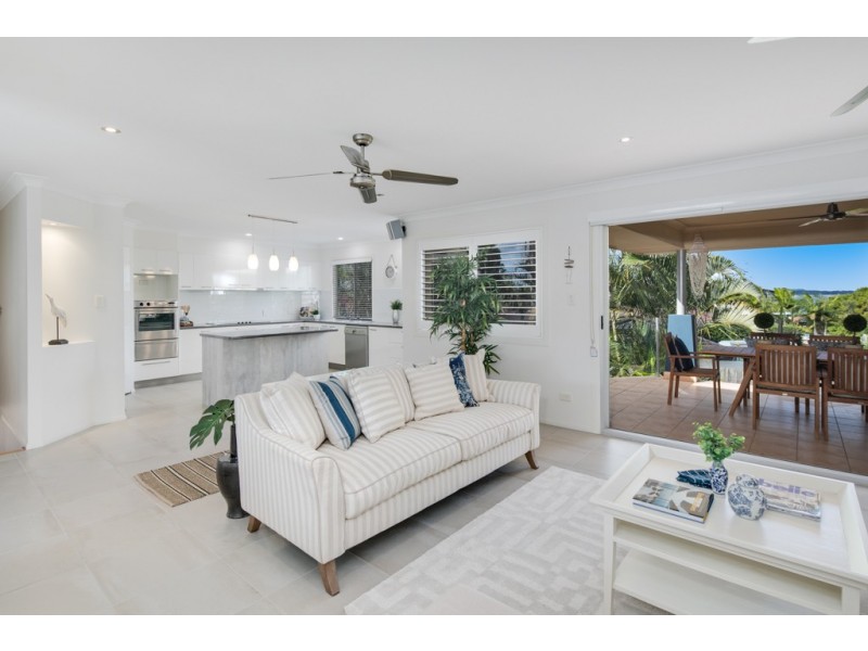 26 Yarran St, Victoria Point QLD 4165