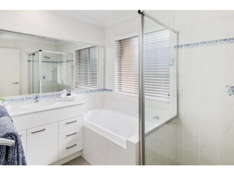 26 Yarran St, Victoria Point QLD 4165