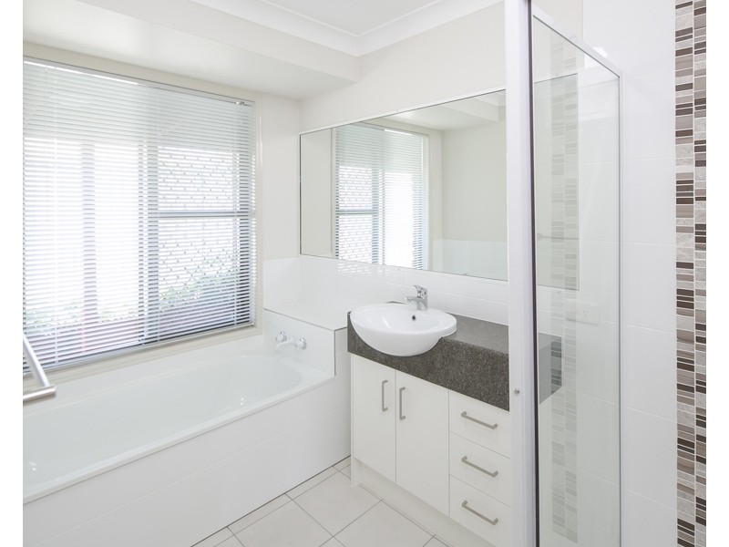 67 Prescoter Drive, Victoria Point QLD 4165