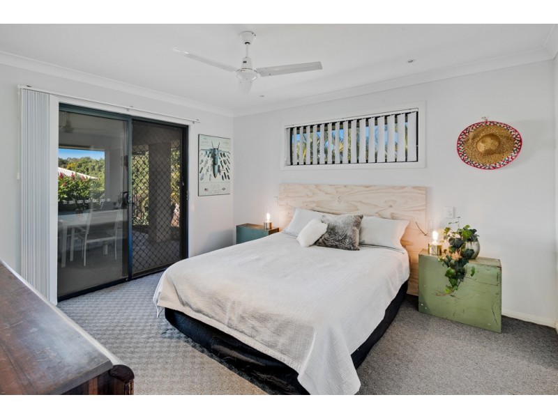 16 Cole Street, Redland Bay QLD 4165