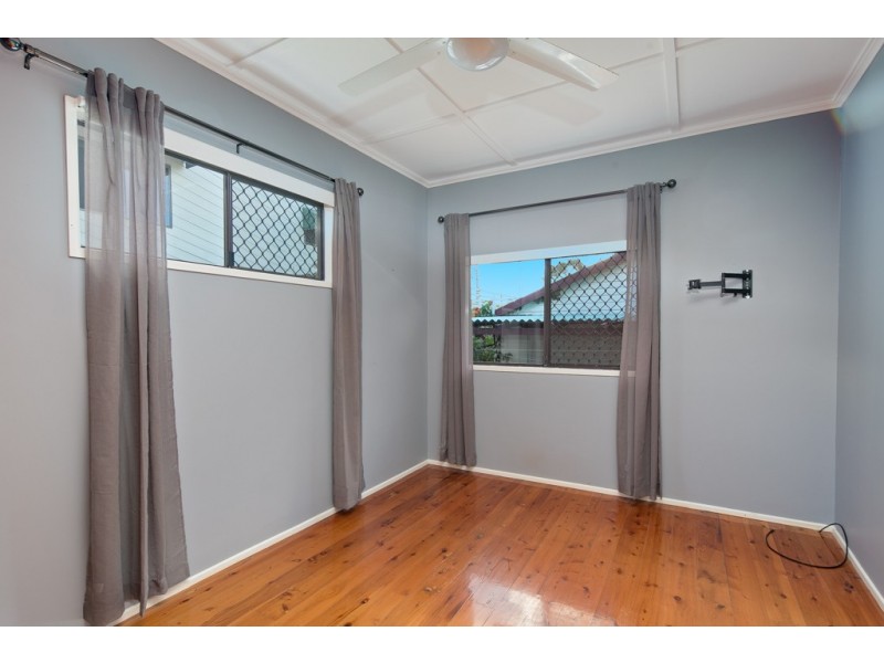 72 Colburn Avenue, Victoria Point QLD 4165