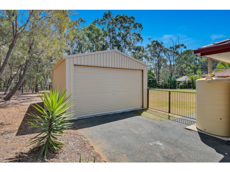 6 The Grove, Thornlands QLD 4164