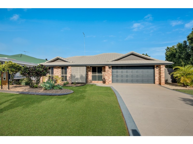 13 Attenborough Circuit, Redland Bay QLD 4165