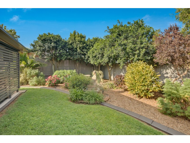 13 Attenborough Circuit, Redland Bay QLD 4165