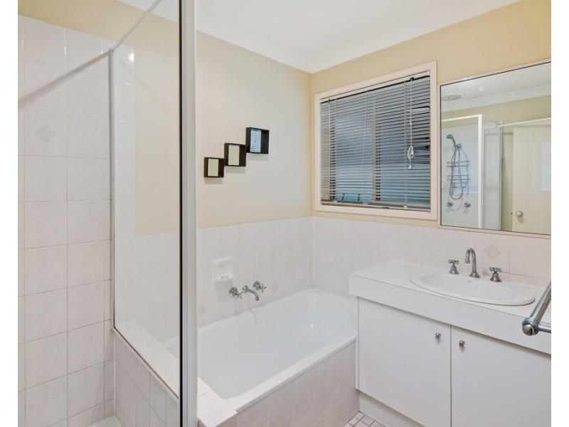 10 Grandis Crescent, Victoria Point QLD 4165