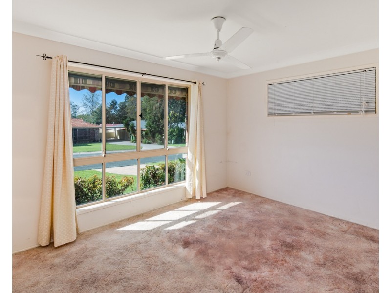 10 Grandis Crescent, Victoria Point QLD 4165