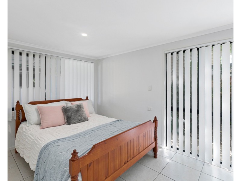 41 Thompson Esplanade, Victoria Point QLD 4165