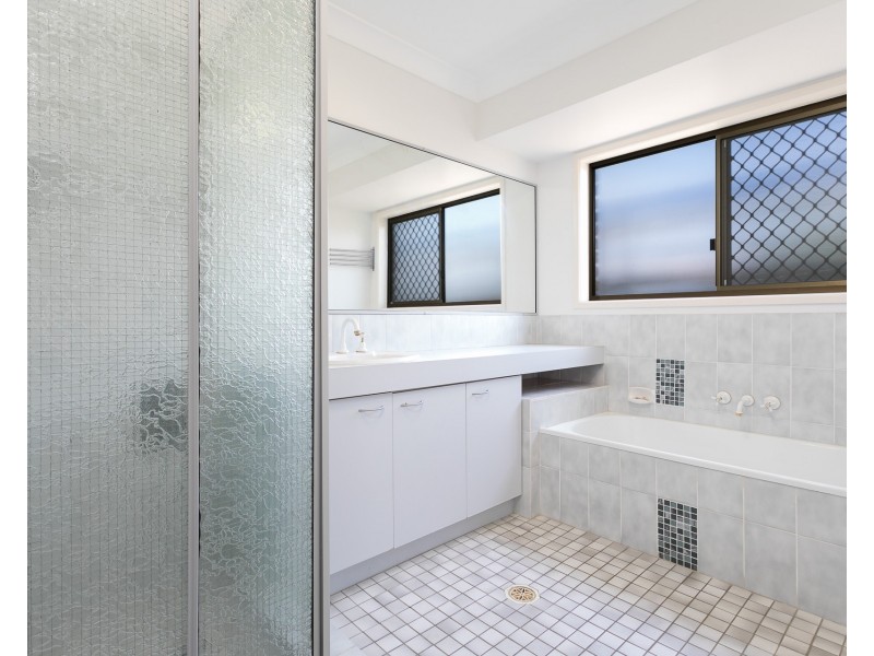 10 Howlett Road, Capalaba QLD 4157