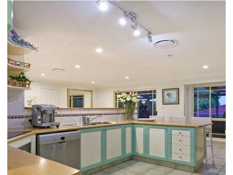 21 Leonard Street, Wellington Point QLD 4160