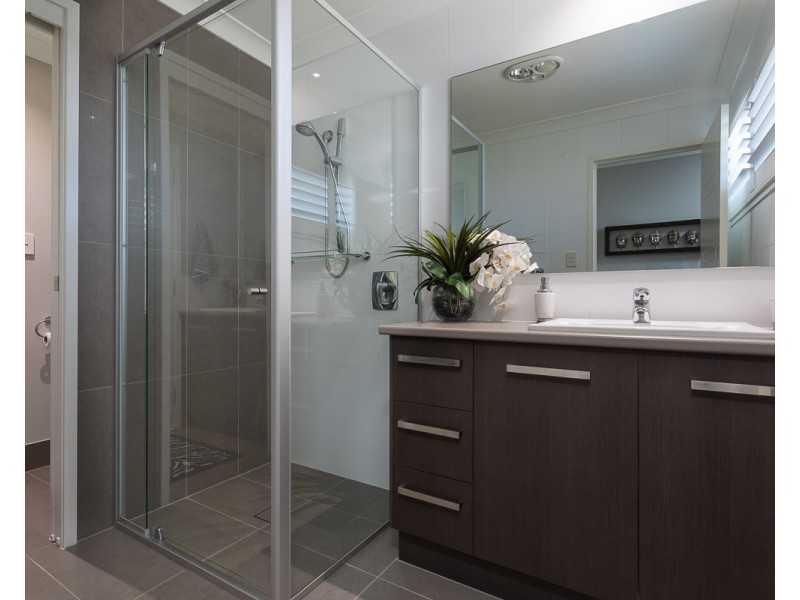 Redland Bay QLD 4165