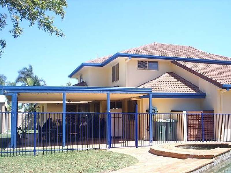 8 Swordfish Court, Birkdale QLD 4159