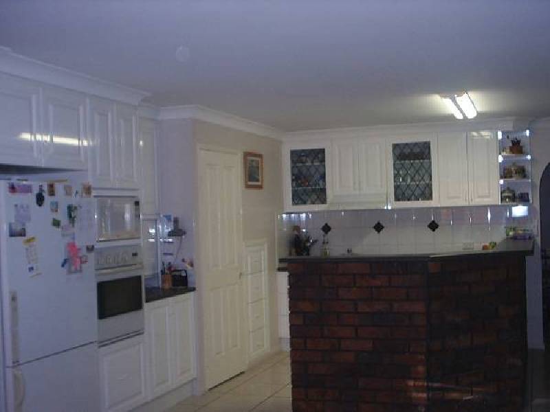 8 Swordfish Court, Birkdale QLD 4159