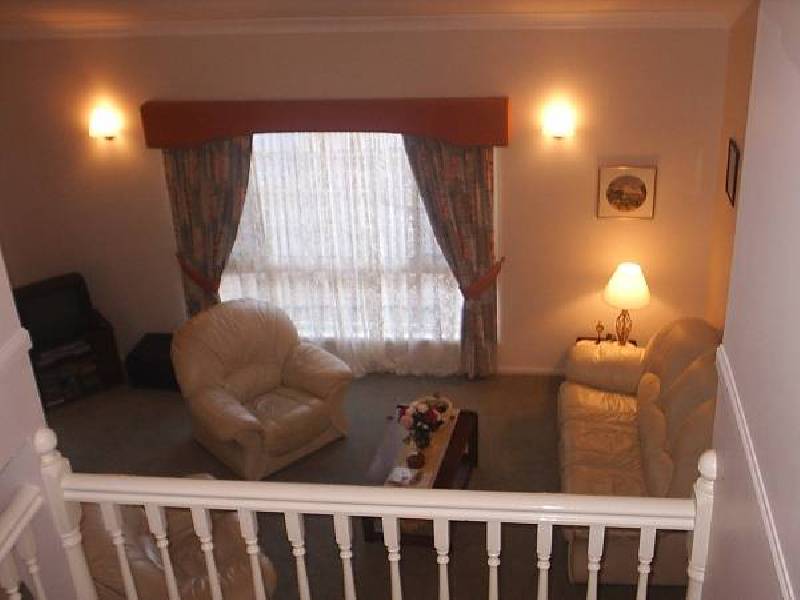 8 Swordfish Court, Birkdale QLD 4159