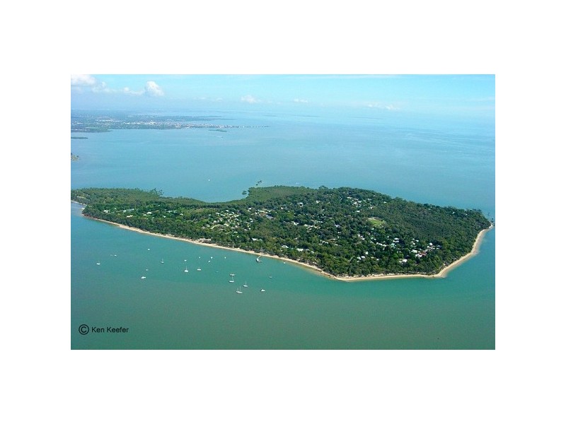 232B & 232C Victoria Parade, Coochiemudlo Island QLD 4184