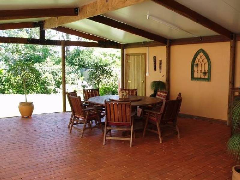 10 Shamrock Street, Ormiston QLD 4160