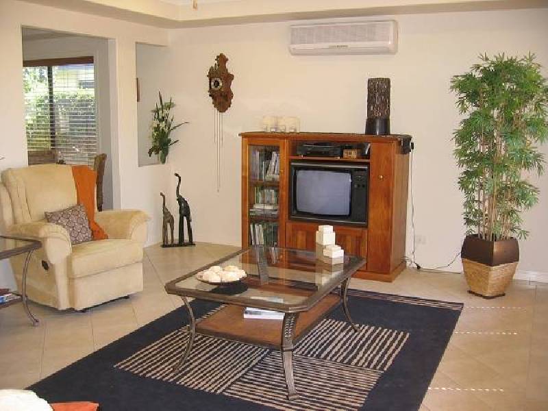 64 Allan Day Drive, Wellington Point QLD 4160