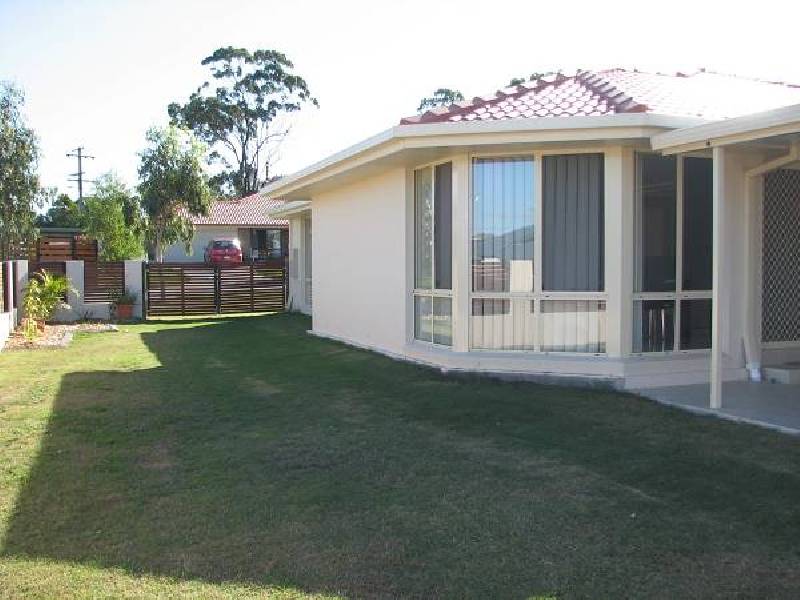 4 Sam Place, Thornlands QLD 4164