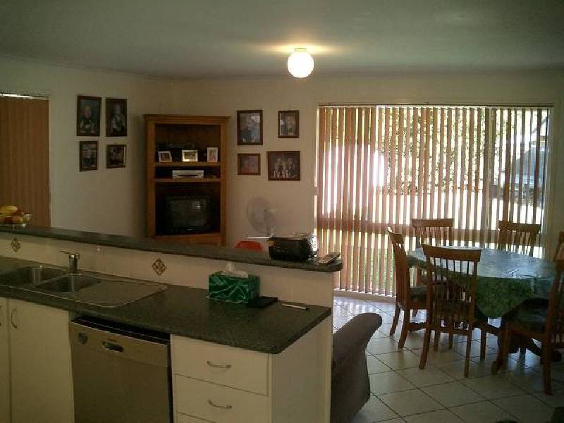 13 Heeler Court, Redland Bay QLD 4165