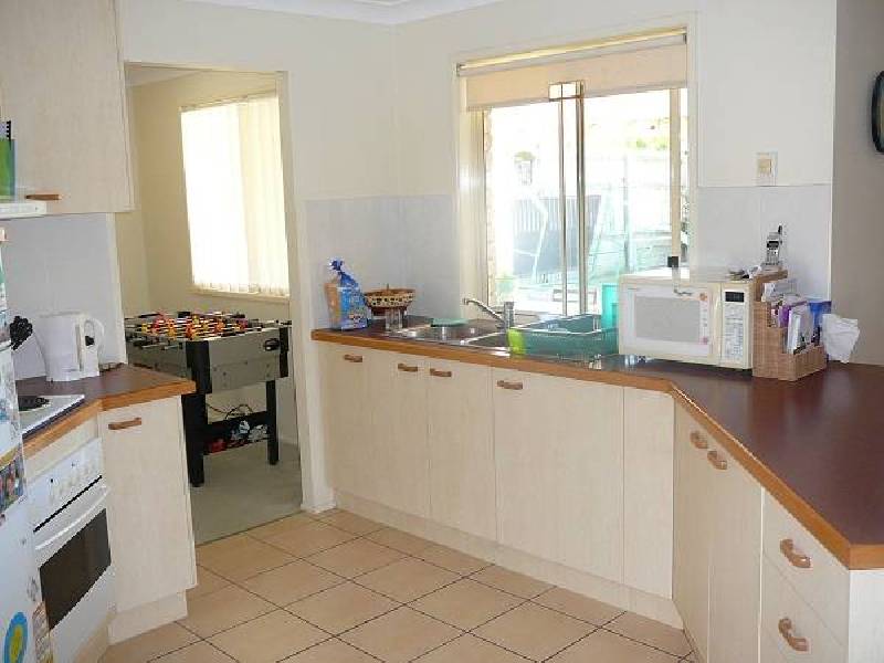 50 Clive Road, Birkdale QLD 4159