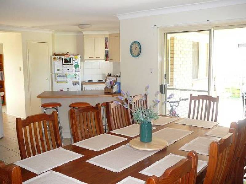 50 Clive Road, Birkdale QLD 4159