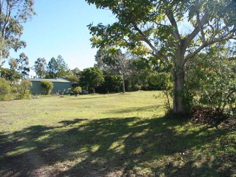 22 Charles St, Birkdale QLD 4159