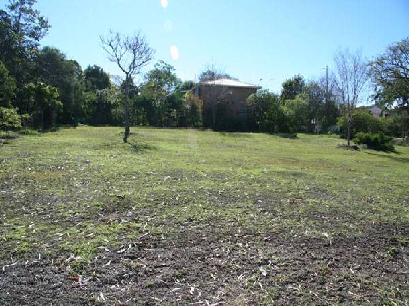 22 Charles St, Birkdale QLD 4159