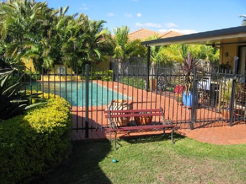 6 Marc Place, Cleveland QLD 4163
