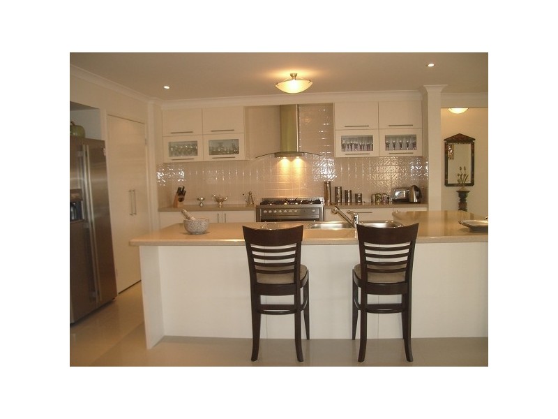 33 Whitby Place, Thornlands QLD 4164