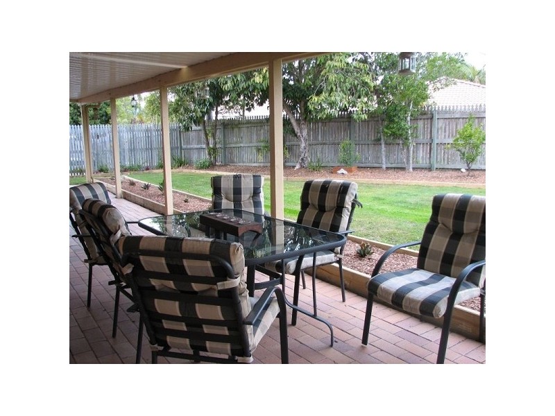 27 Riesling Street, Thornlands QLD 4164