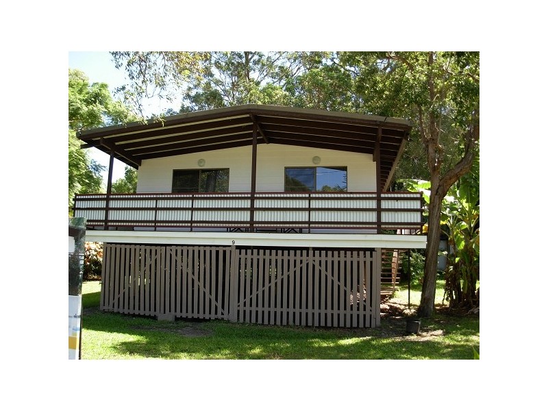 9 Tageruba Street, Coochiemudlo Island QLD 4184