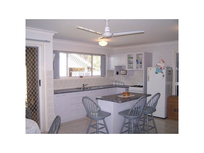 92 Beelong Street,, Macleay Island QLD 4184