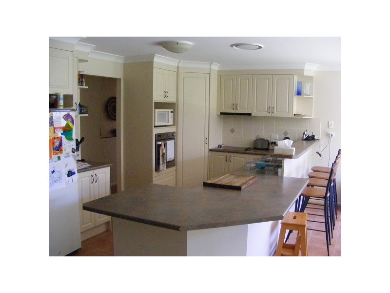 13 Thornlands Road, Thornlands QLD 4164